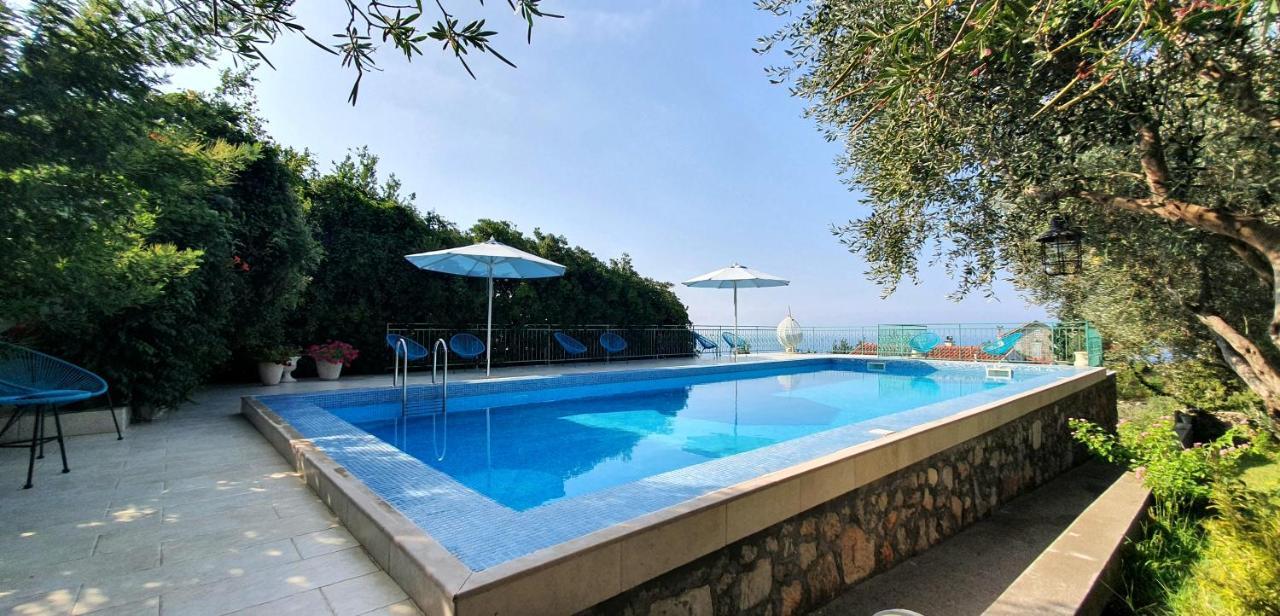 Boutique Home Saltaragazza Petrovac Exterior foto