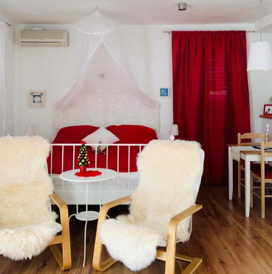 Boutique Home Saltaragazza Petrovac Exterior foto